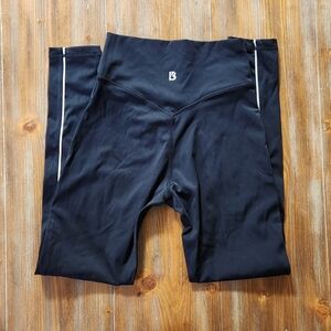 BuffBunny Medium Expedition Leggings